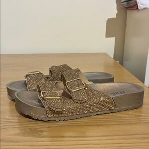H2K Gold Glitter Sandals - Women’s 5